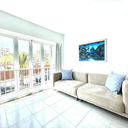 Apartamento De Un Dormitorio, En Playa Paraiso * Playa Paraiso
