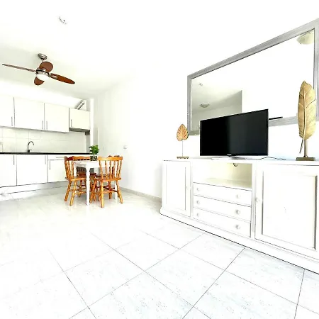Apartamento De Un Dormitorio, En Playa Paraiso Apartament *