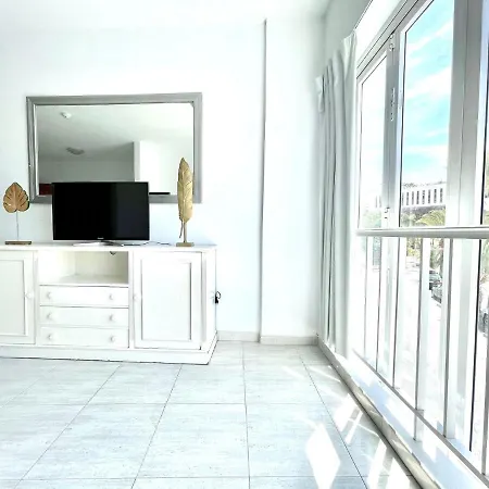 Apartamento De Un Dormitorio, En Playa Paraiso * Playa Paraiso (Tenerife)
